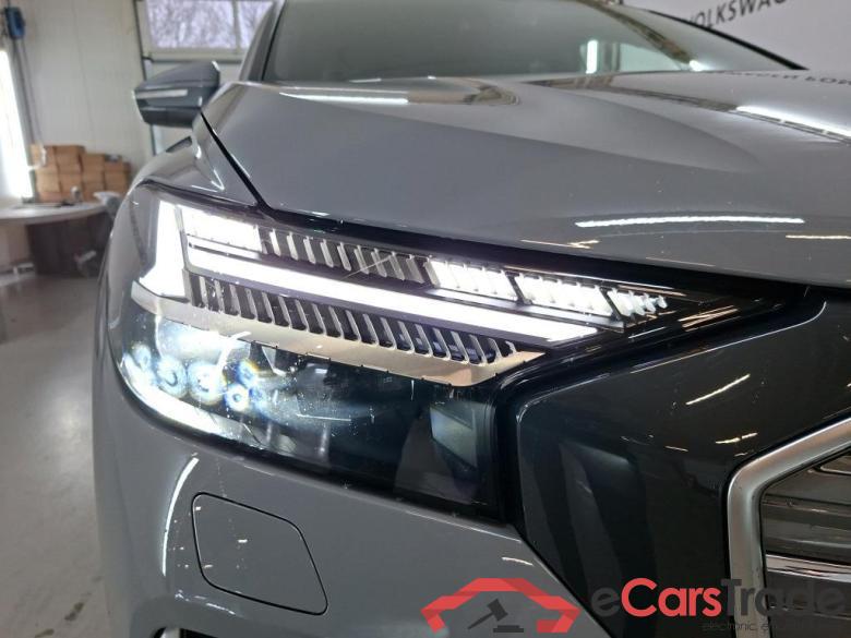 AUDI Q4 e-tron 210 kW #4