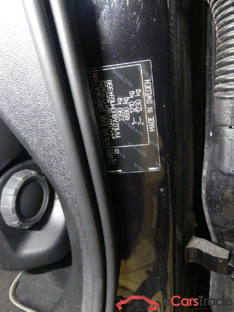 XC60 R Design 2WD 2.0 D4 140KW AT8 E6dT #5