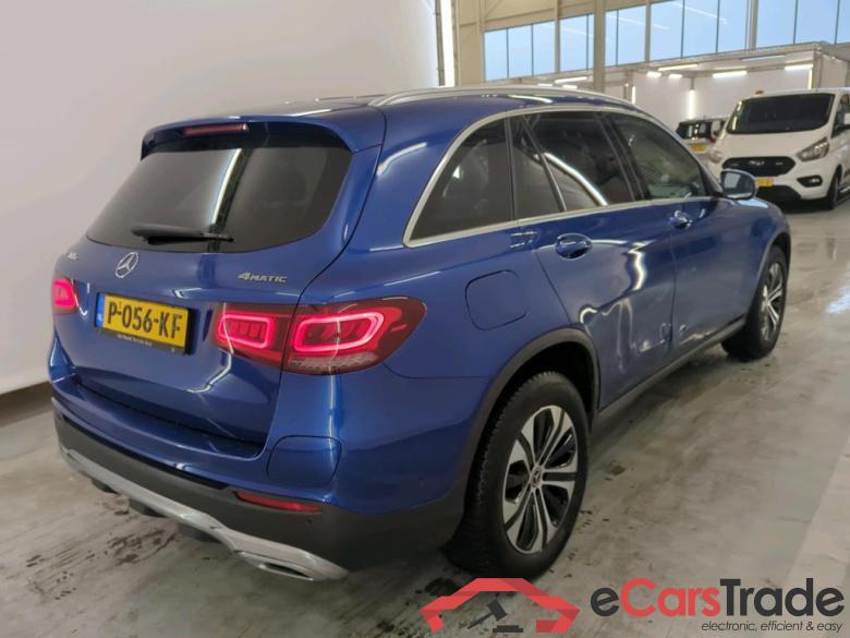 Mercedes-Benz GLC GLC 300e 4MATIC Business Solution 5d #2