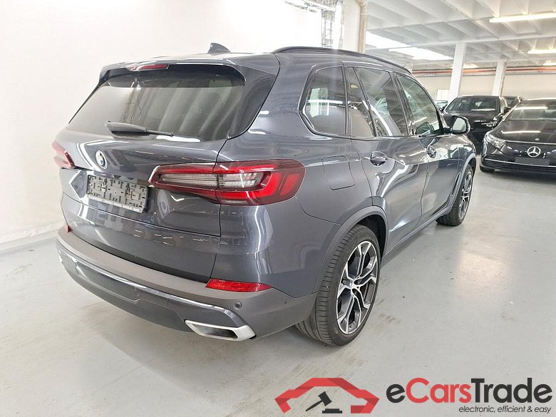 BMW X5 - 2018 3.0A xDrive45e PHEV Innovation Travel Business Plus #4