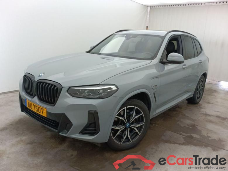 BMW X3 - 2022 xDrive30e 184hp PHEV 5d Sport auto
