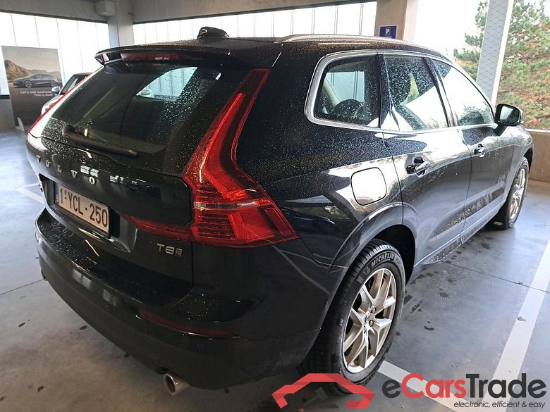 VOLVO XC60 - 2017 2.0 T8 TE AWD PHEV Momentum Pro Gear. STOCK #4