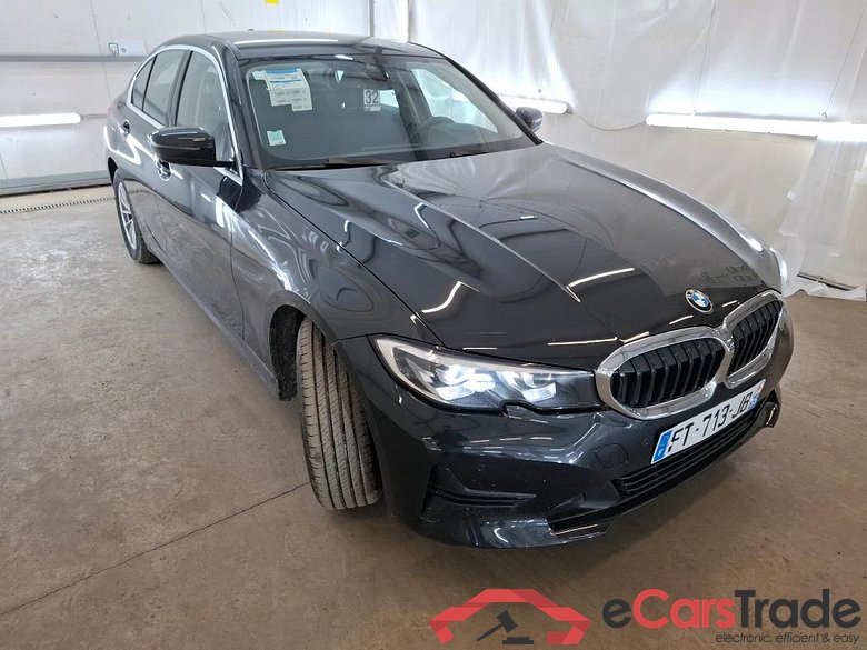 BMW Série 3 Berline  2018  4P  Berline 320d 190ch Business Design BVA8 #4