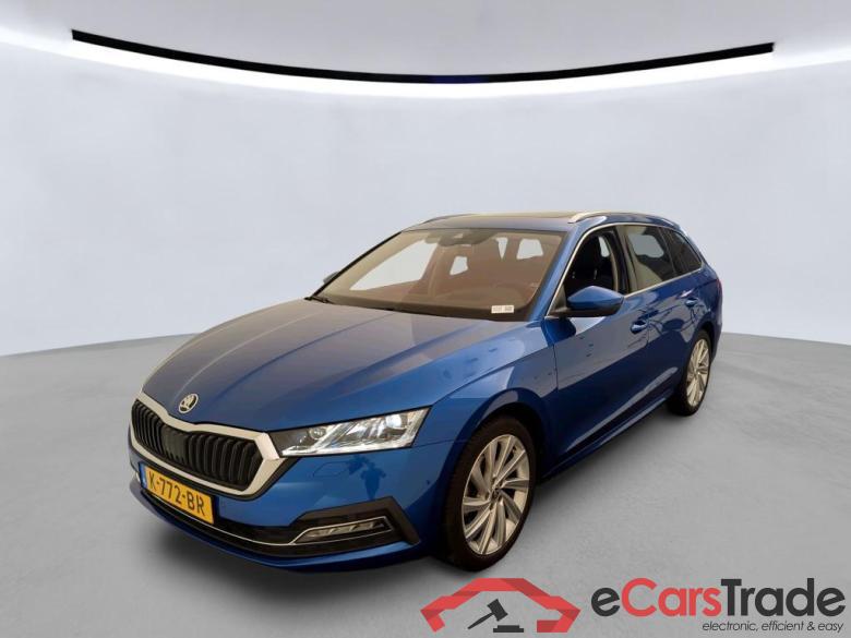 SKODA Octavia Combi 110 kW #1