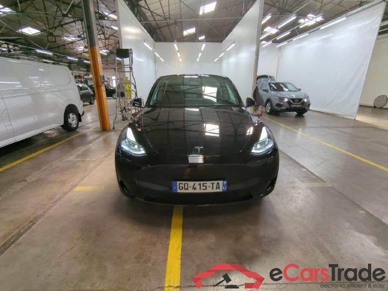 TESLA Model Y / 2021 / 5P / SUV RWD #4