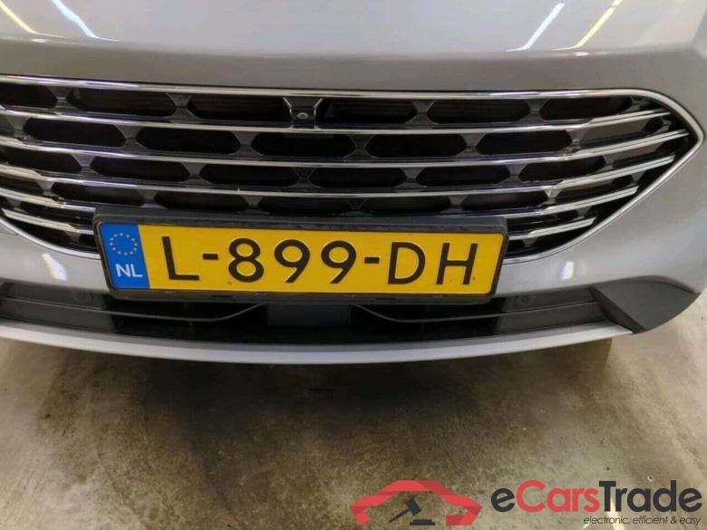 FORD KUGA 2.5 PHEV Titanium #4