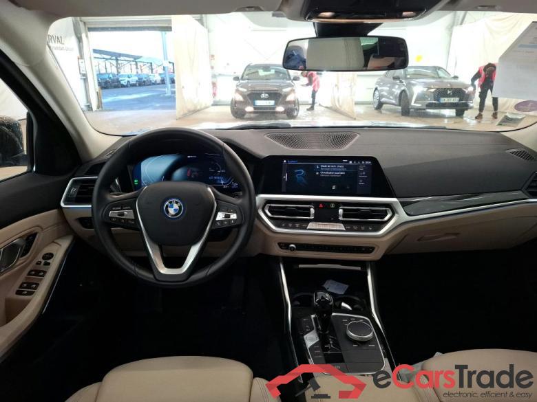 BMW Série 3 Touring / 2019 / 5P / Break 320e 204ch Luxury BVA8 Hybride #5