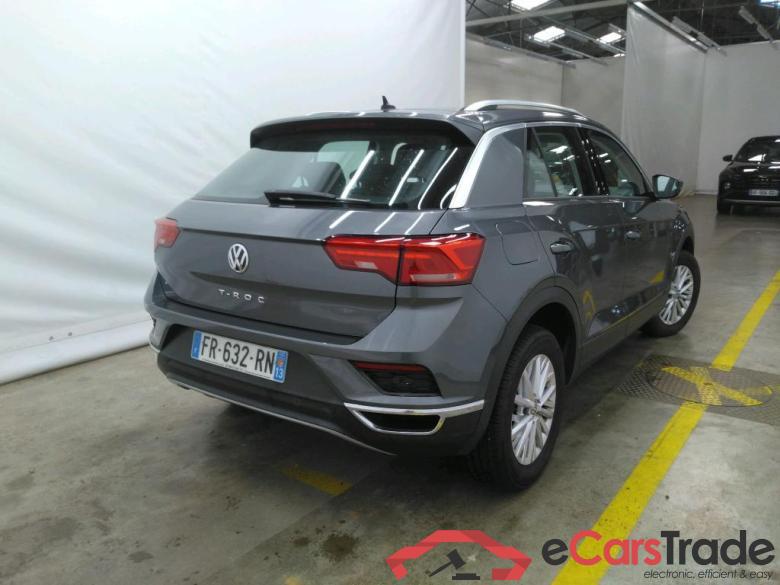 VOLKSWAGEN T-Roc / 2017 / 5P / SUV 2.0 TDI 150 LOUNGE BUSINESS DSG7 #3