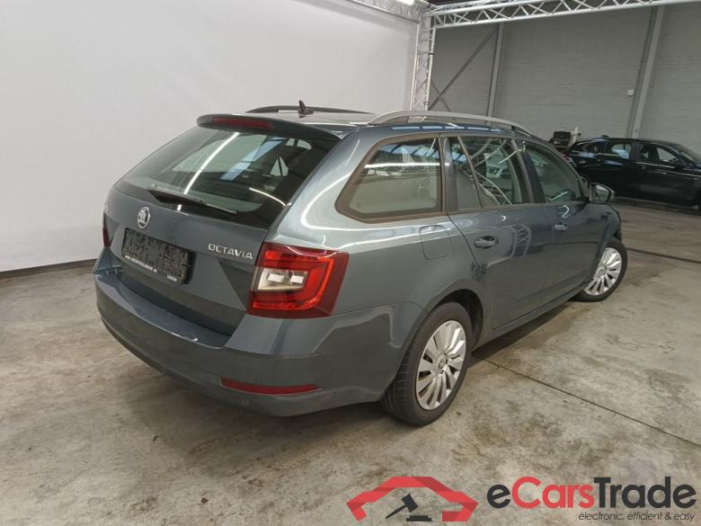 Skoda Octavia Combi 1.6 CRTDI GreenTec 85kW Ambition 5d #2