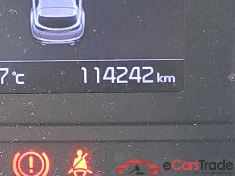 KIA Sportage / 2018 / 5P / todoterreno 1.6 MHEV Business DCT 100kW (136CV) 4X2 #5