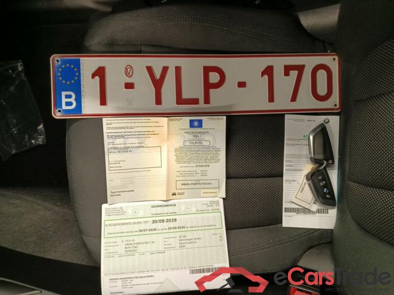 BMW 3 Reeks Touring 318dA (110 kW) 5d #4