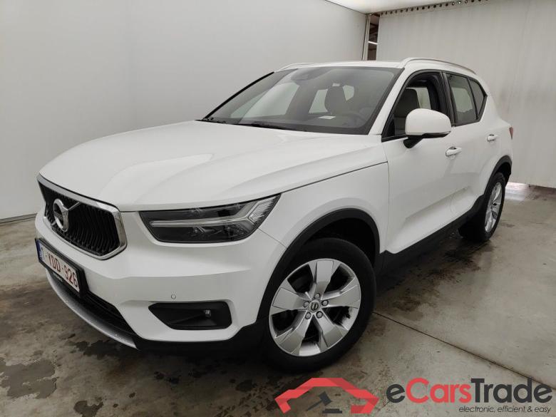 Volvo XC40 T2 Geartronic Momentum Pro 5d #1
