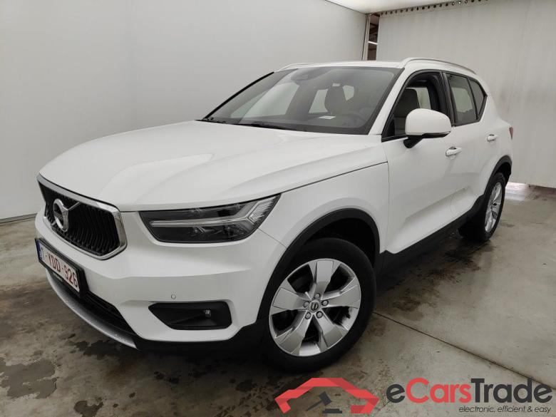 Volvo XC40 T2 Geartronic Momentum Pro 5d