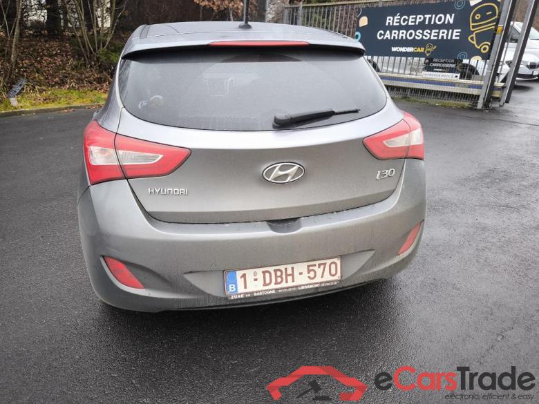 HYUNDAI i30 i30 1.6 CRDi Style #6