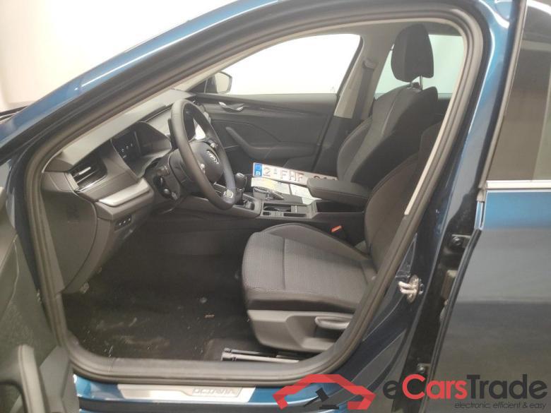 Skoda Octavia Combi 1.0 TSI 81kW Clever 5d #3