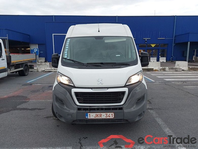 Peugeot Boxer 330 L1H2 2.2 HDi 110 Pack CD-Airco 4d #5