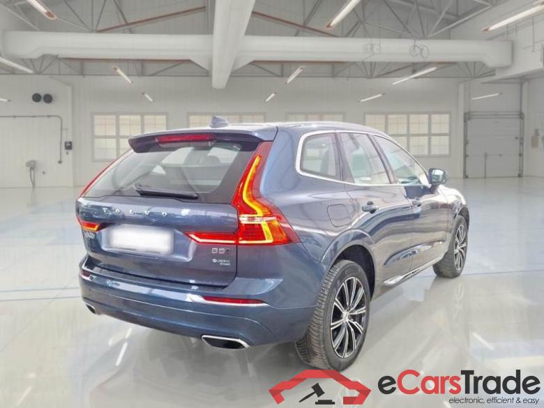VOLVO XC60 / 2017 / 5P / SUV B5 D AWD AUTOMATICO INSCRIPTION #2