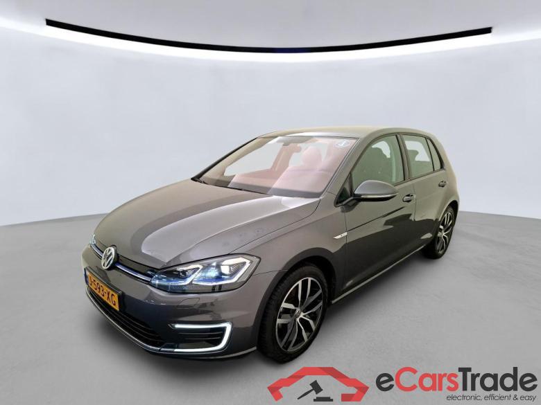 VOLKSWAGEN e-Golf 100 kW #1