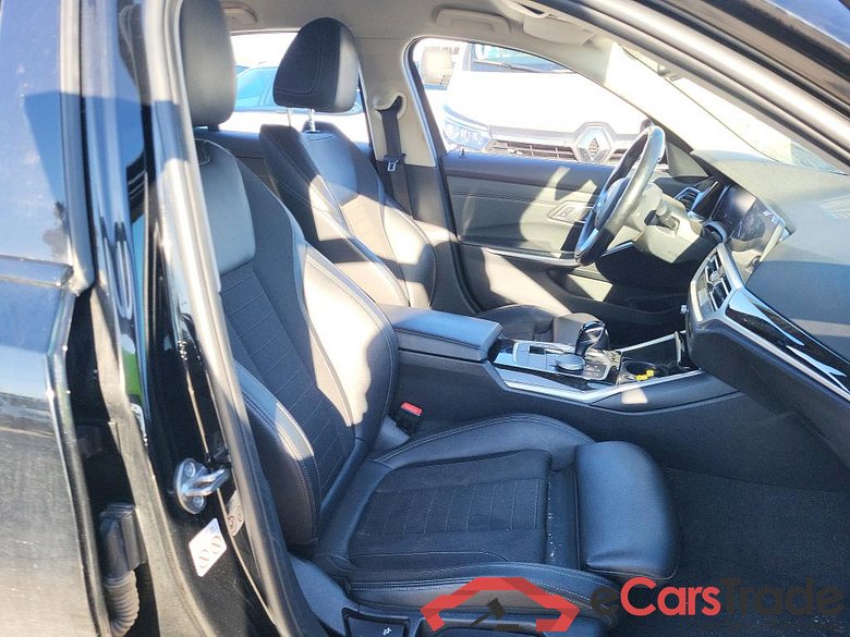 BMW Serie 3 / 2018 / 4P / sedán 318d Auto. #6