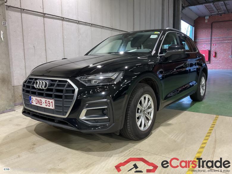 AUDI Q5 2.0 35 TDI S TRONIC BUS. ED. ATTRACTION #1