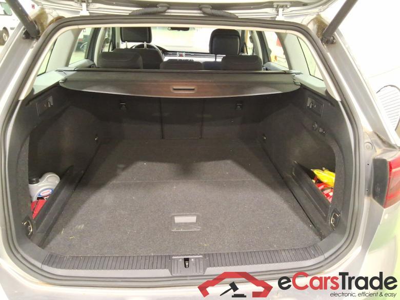 VOLKSWAGEN PASSAT VARIANT 2.0 TDI SCR MSQ VARIANT STYLE BUSINESS #3