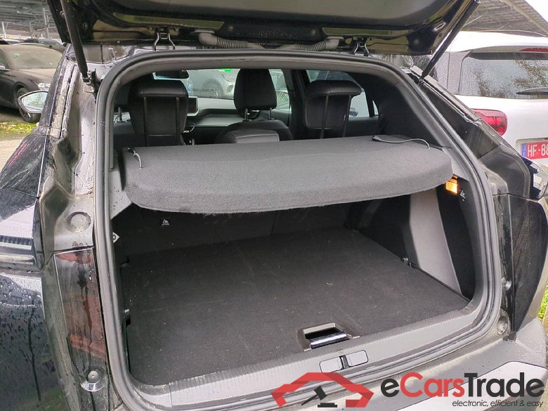 Peugeot 2008 Allure 1.2 Essence 102hp BVM6 #6