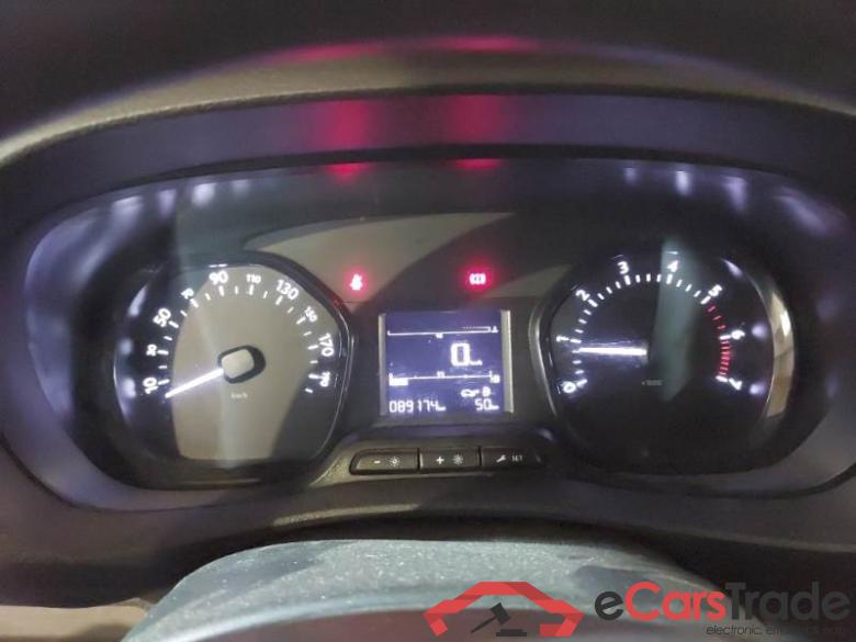 PEUGEOT EXPERT / 2016 / 4P / FURGONE 2.0 BLUEHDI 120 PREMIUM STANDARD #4