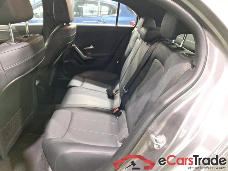 Mercedes A 250e Plug-In Hybrid Aut. LED-Xenon Widescreen Ambient Navi Sport-Leather KeylessGo Camera Klima PDC ... #5
