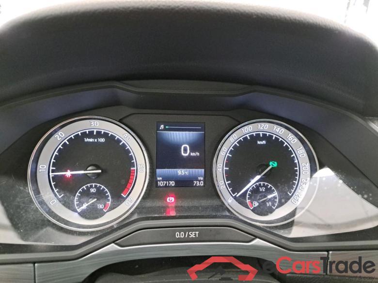 Superb Break Business 2.0 TDI 120CV BVA7 E6d #6