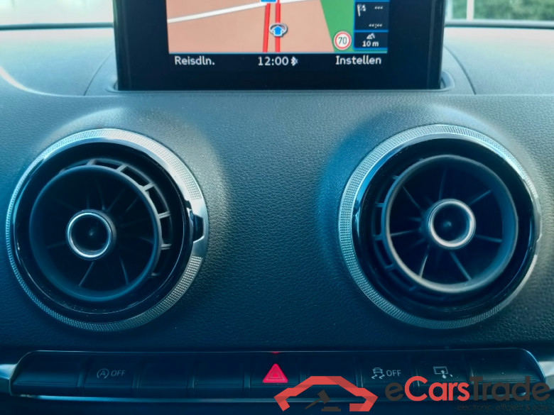 Audi A3 SB 2.0 TDi Matte Xenon Navi Leather Klima PDC ... #6