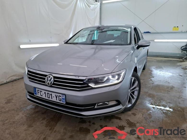 VOLKSWAGEN Passat 4p Berline 2.0 TDI 150 DSG7 Carat BMT #1