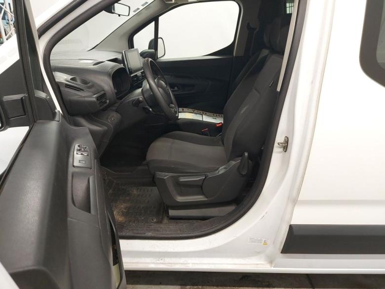 Citroën Berlingo M Light 1.5 BlueHDi 100 S&S MAN Club 4d #3