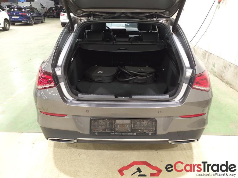 MERCEDES-BENZ CLA SHOOTING BRAKE 1.3 CLA 250 E BUSINESS SOLUTION DCT #3