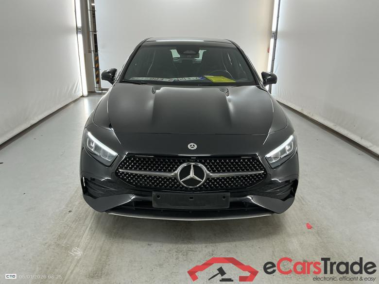 MERCEDES-BENZ A-CLASS 1.3 A 250 E PHEV AMG LINE DCT #2