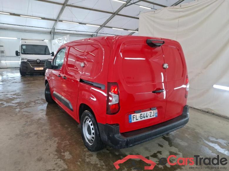 CITROEN Berlingo VU 4p Fourgonnette M 650kg BlueHDi 130 S&S EAT8 Driver #2