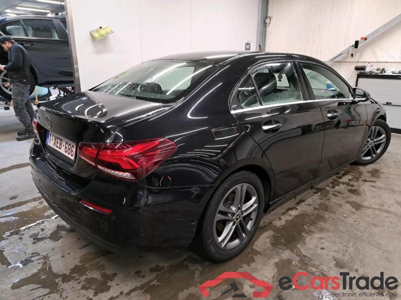 MERCEDES - MER A BERLINE 180 d 116PK DCT Launch Edition & Pack Premium #2