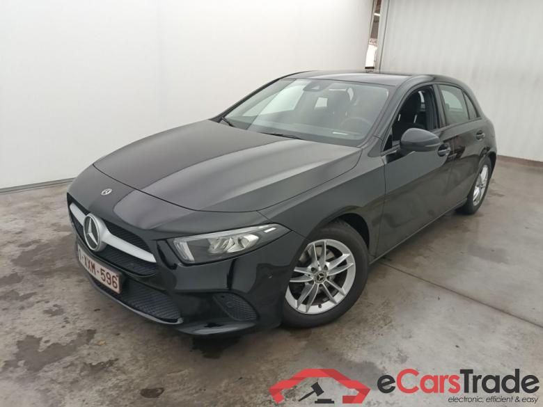Mercedes-Benz A-Klasse A 180 d Business Solution Aut. 5d #1