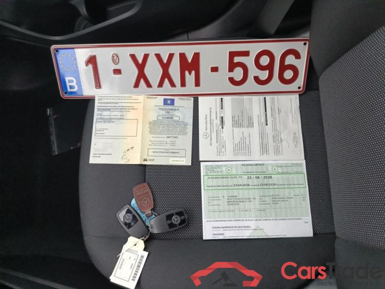 Mercedes-Benz A-Klasse A 180 d Business Solution Aut. 5d #4