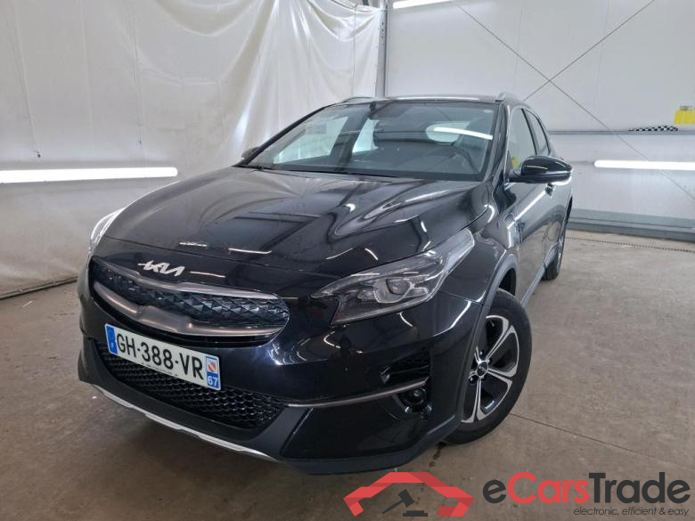 KIA XCeed / 2019 / 5P / Crossover 1.6 GDI ISG ISG PHEV ACTIVE BUS DCT6 OPE STOCK