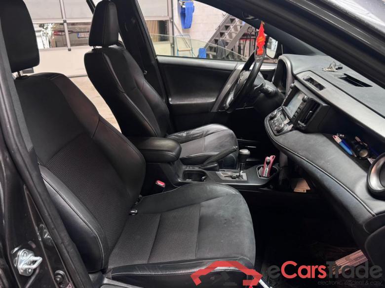 TOYOTA Rav4 2.0i AWD Comfort Multidrive S #5