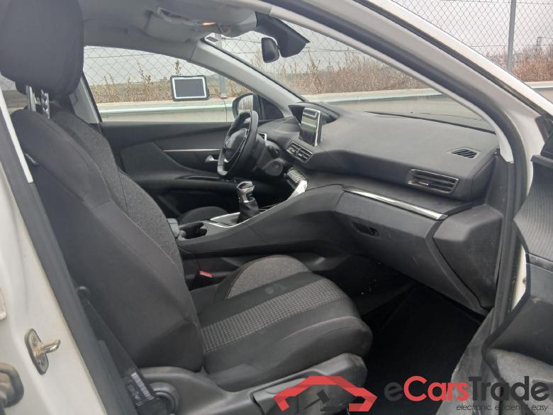 PEUGEOT 3008 / 2016 / 5P / todoterreno 1.5 BlueHDi 96kW (130CV) S&S Style #6