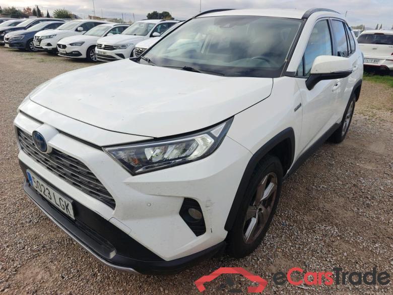 TOYOTA Rav4 / 2018 / 5P / todoterreno 2.5l 220H Advance #1