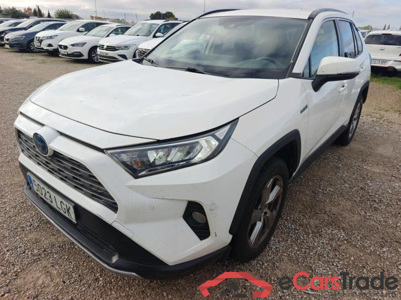 TOYOTA Rav4 / 2018 / 5P / todoterreno 2.5l 220H Advance