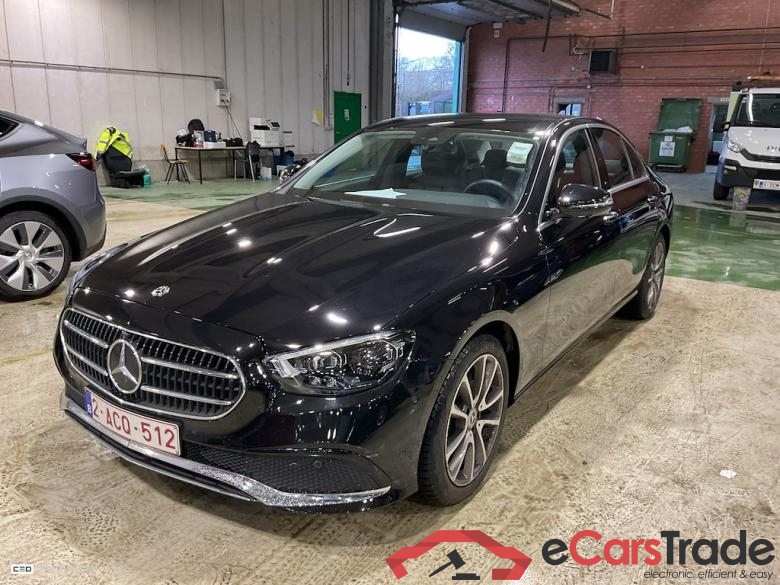 MERCEDES-BENZ E-CLASS BERLINE 2.0 E 200 BUSINESS SOLUTION AUTO