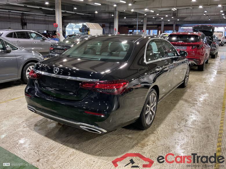 MERCEDES-BENZ E-CLASS BERLINE 2.0 E 200 BUSINESS SOLUTION AUTO #4