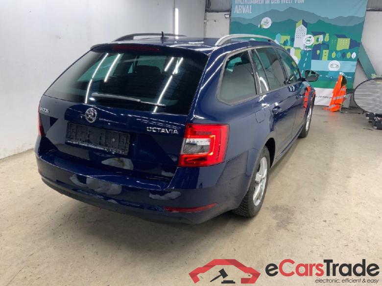 Octavia Combi Ambition 1.6 TDI 85KW MT5 E6 #2