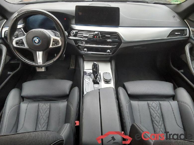 5 Touring 530 e xDrive M Sport 2.0 215KW AT8 E6d #3