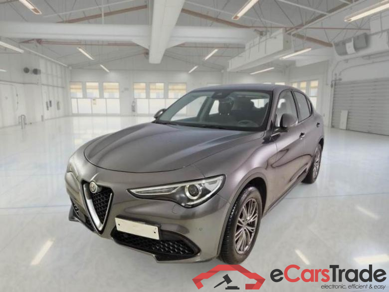 ALFA ROMEO STELVIO / 2017 / 5P / SUV 2.2 TURBO DIESEL 190CV BUSINESS AT8 Q4