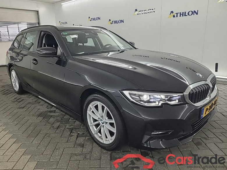BMW 3-serie Touring 318iA Business Edition 5D 115kW #2