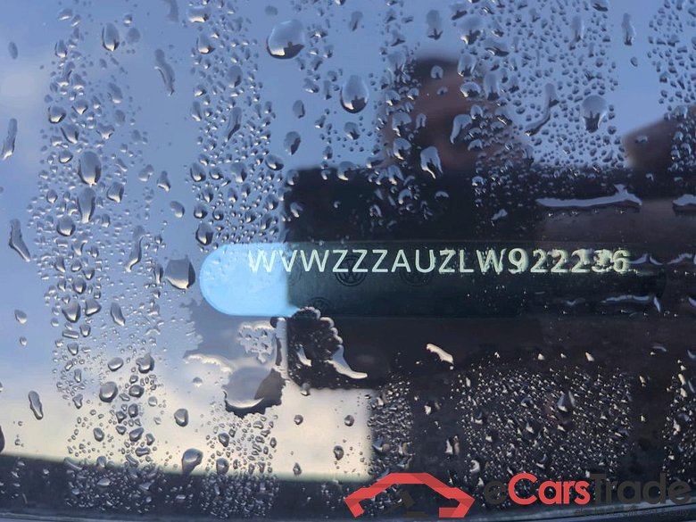 VOLKSWAGEN e-Golf 100 kW #2